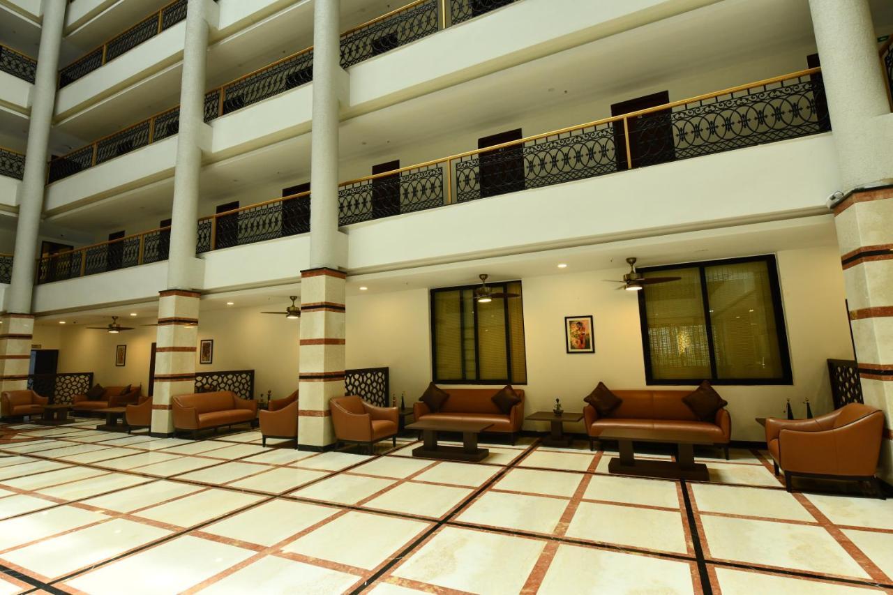 Rns One Hotel Subrahmanya Ngoại thất bức ảnh