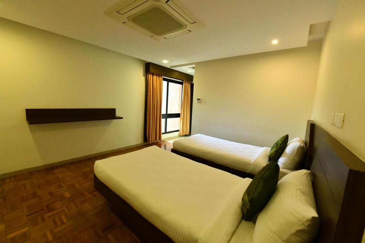 Rns One Hotel Subrahmanya Ngoại thất bức ảnh
