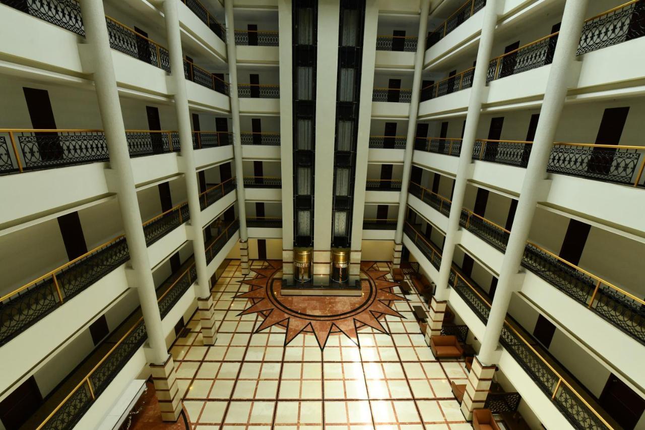 Rns One Hotel Subrahmanya Ngoại thất bức ảnh
