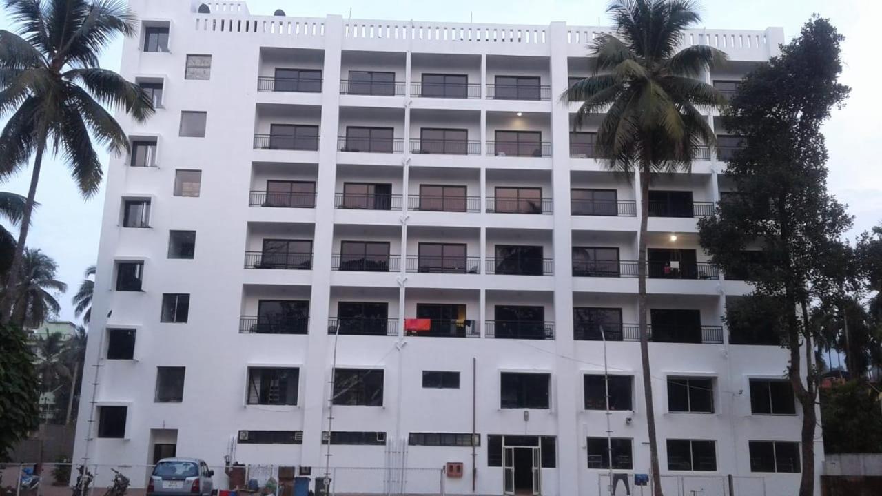 Rns One Hotel Subrahmanya Ngoại thất bức ảnh